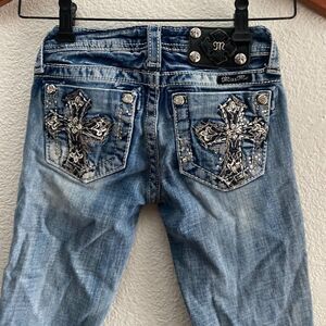 Miss Me Capri Jeans Size 8 Bling Stones Medium Wash Girls Size 8